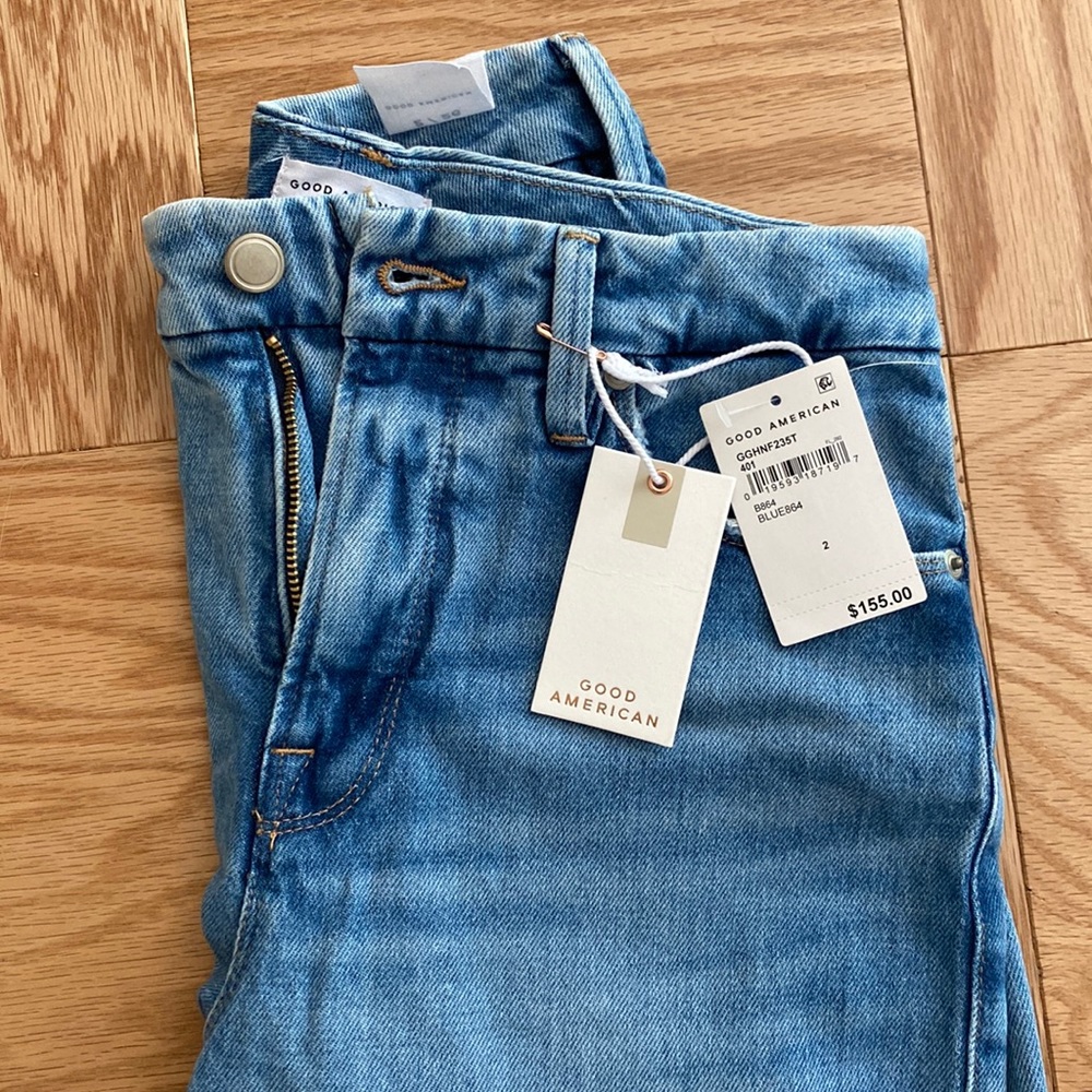 Good American mom jeans straight leg size 26